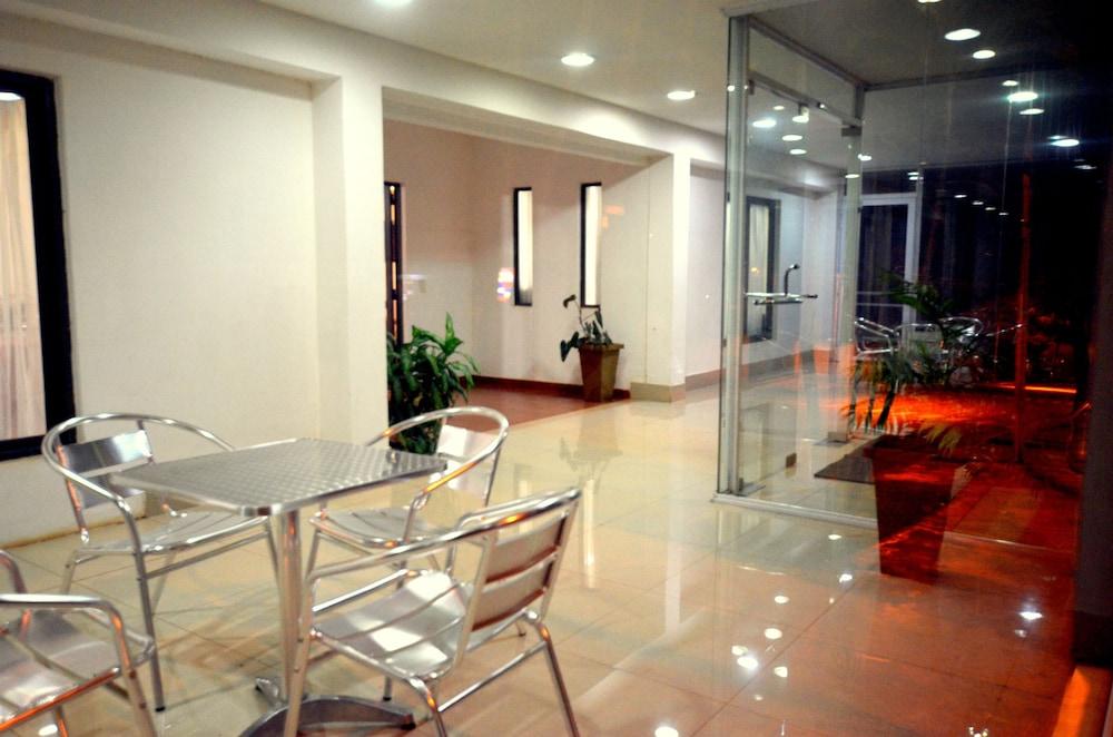 Hosteria Casa Blanca Iguazu Пуерто Игуасу Екстериор снимка