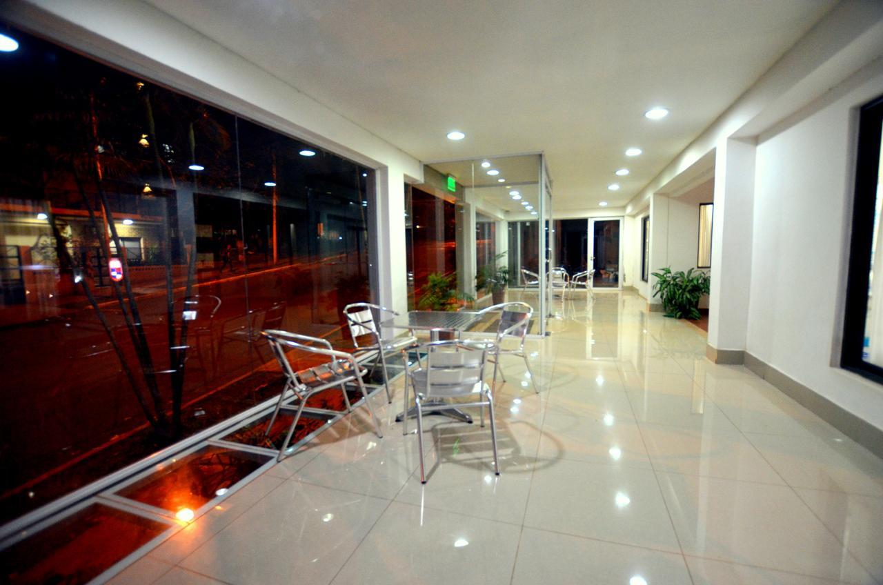 Hosteria Casa Blanca Iguazu Пуерто Игуасу Екстериор снимка