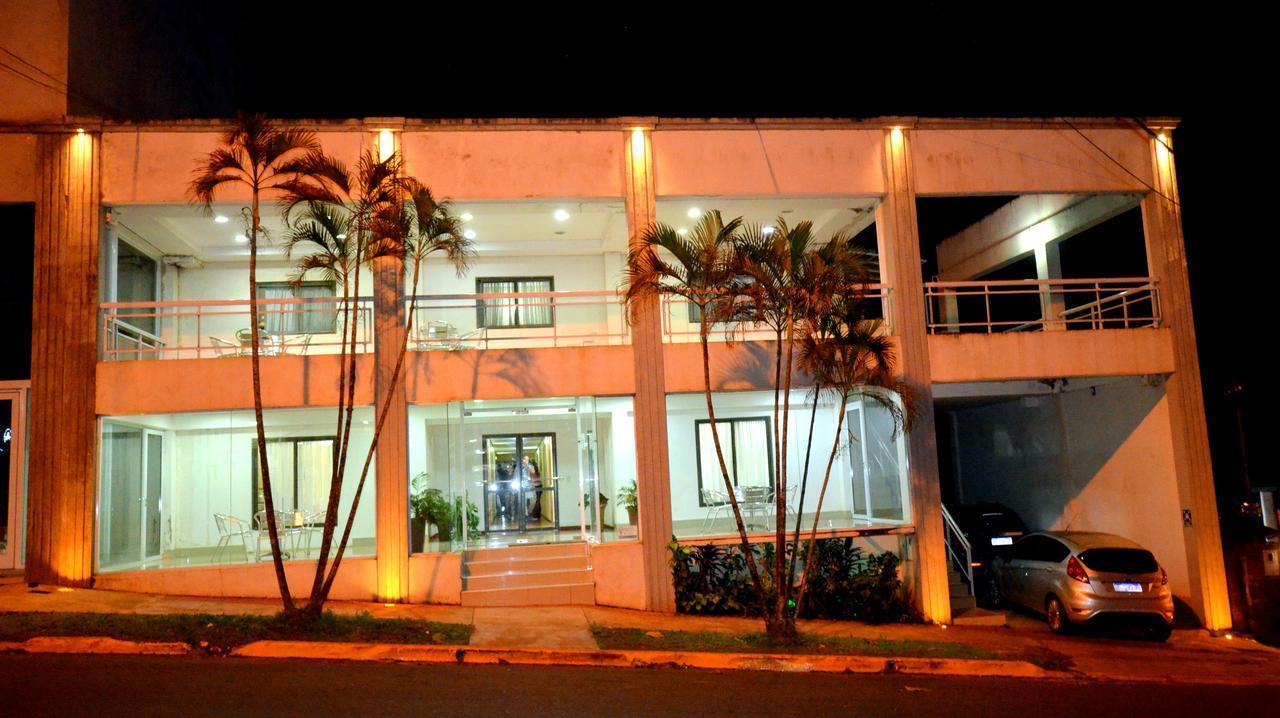 Hosteria Casa Blanca Iguazu Пуерто Игуасу Екстериор снимка